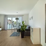 Fink - Vogelhaus Daire Friedrichshafen