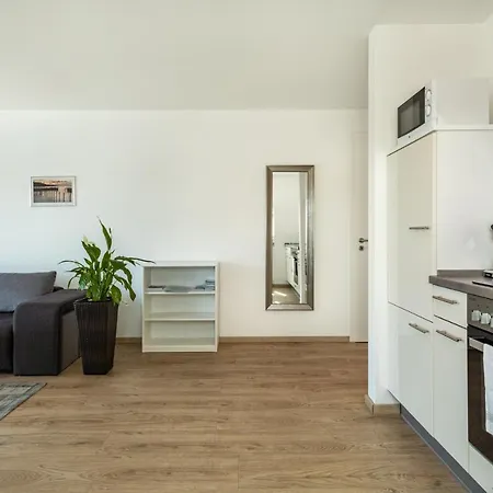 Fink - Vogelhaus Фридрихсхафен